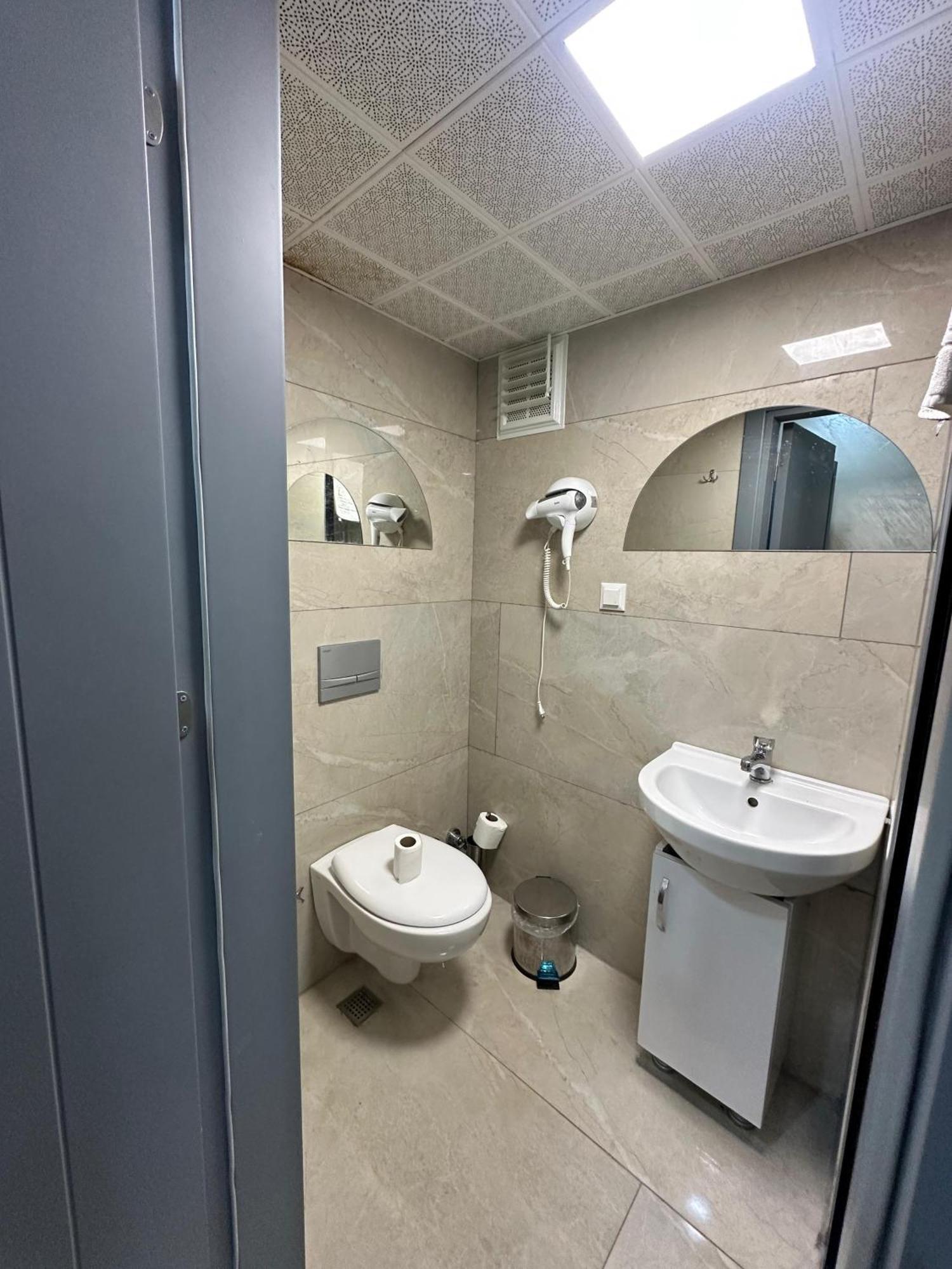 Grand Kybele Hotel Istanbul Ruang foto